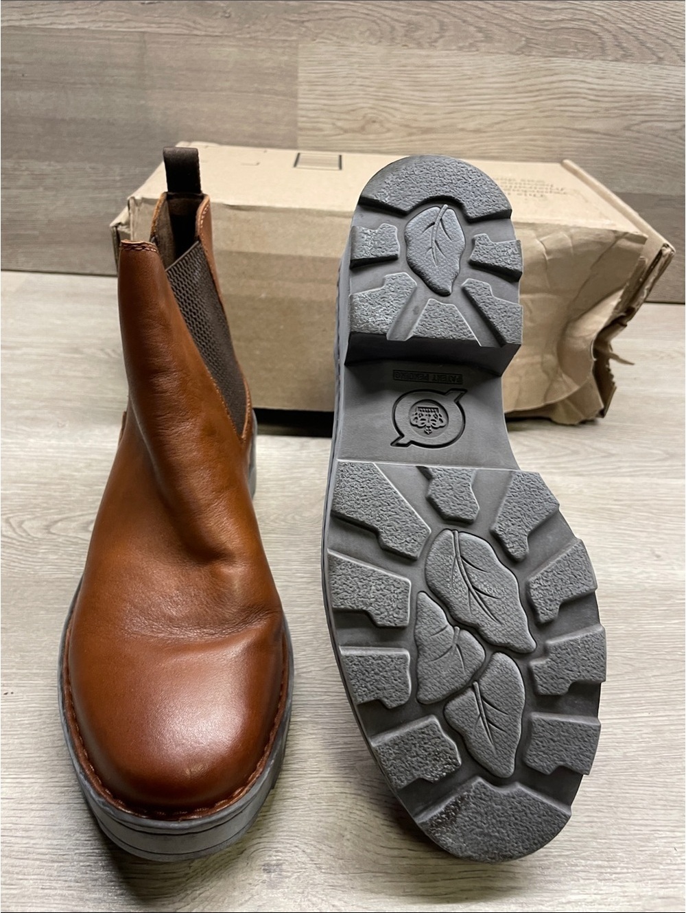 Womens Chelsea Boots in Brown Leather #33